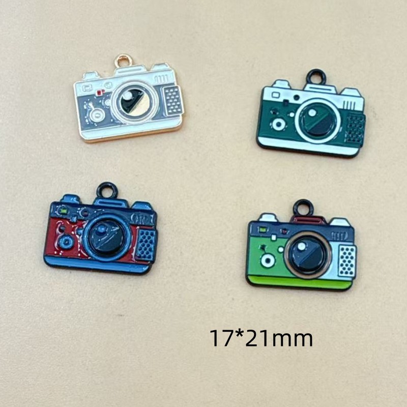 10 pièces de breloques en émai - Jewelry Making Videos avis et prix