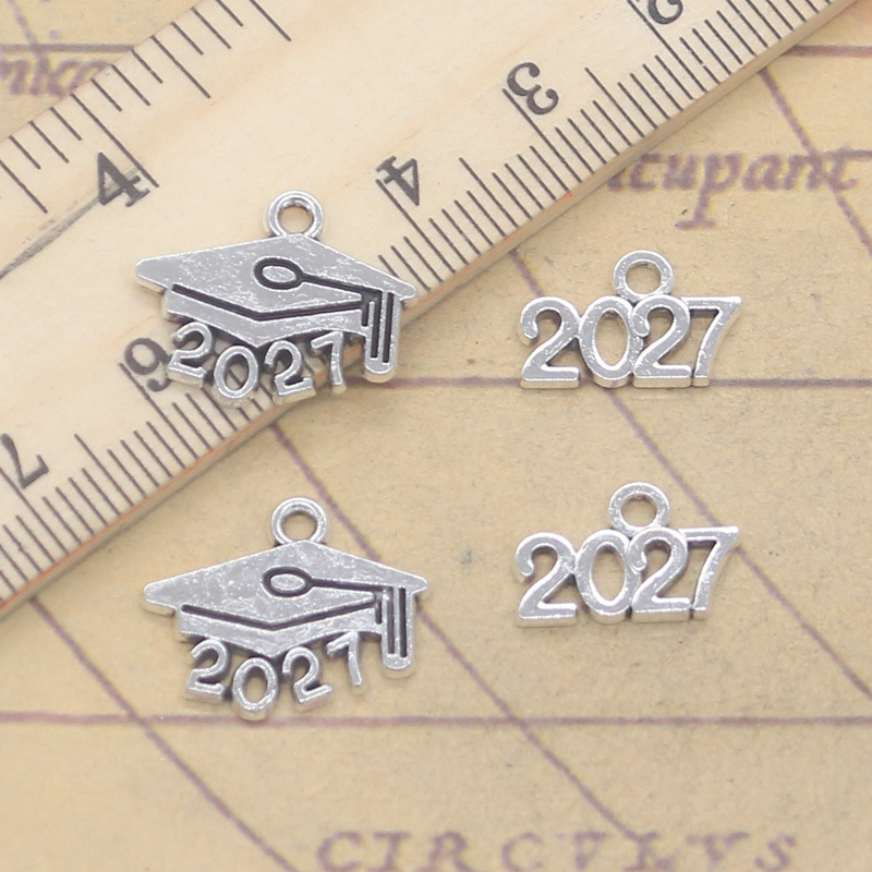 30 Breloques Chapeau de Remise - Jewelry Making Diploma avis et prix