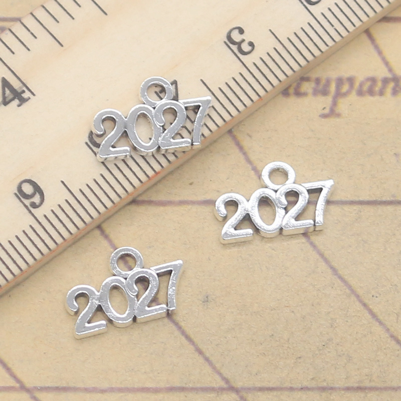 30 Breloques Chapeau de Remise - Jewelry Making Diploma avis et prix