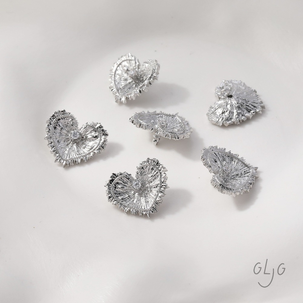 4 Pièces Breloques Cœur Clous  - Jewelry Making Earring Supplies avis et prix